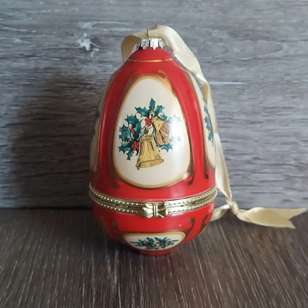 Vintage Mr. Christmas Egg Ornament Trinket Box Musical